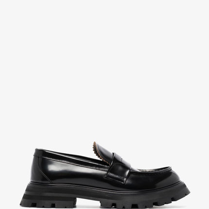 Alexander McQueen Flat shoes Black