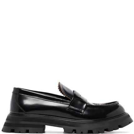 Alexander McQueen Flat shoes Black