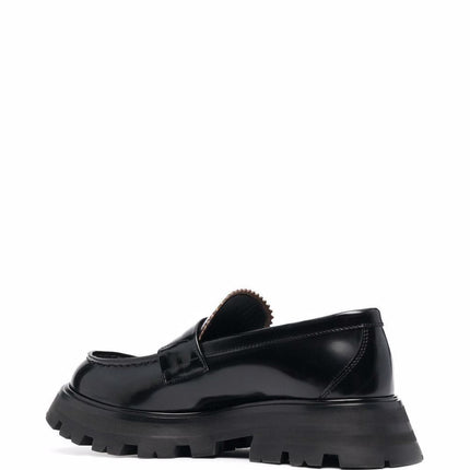 Alexander McQueen Flat shoes Black