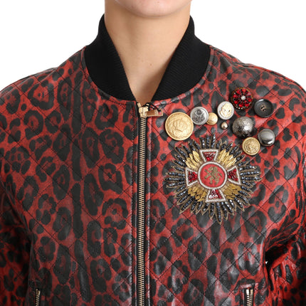 Chaqueta de cuero de leopardo rojo con botones de cristal