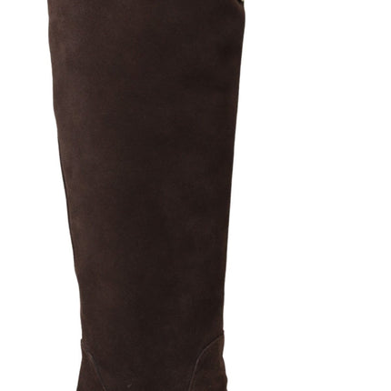 Bottes hautes en daim clouté en marron