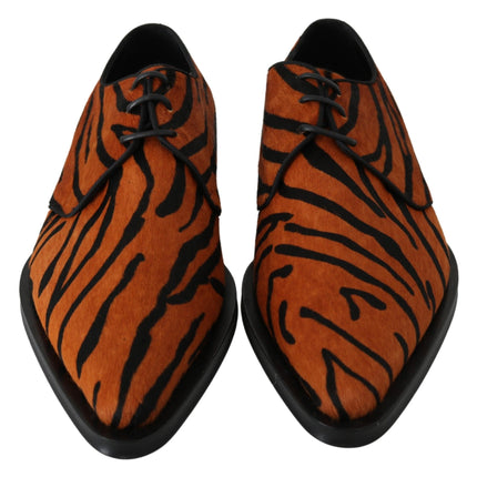 Zapatos de vestir de patrón de tigre con cabello pony