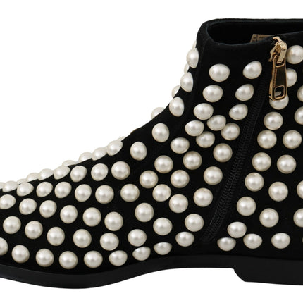 Bottes de cheville noire chic avec des perles