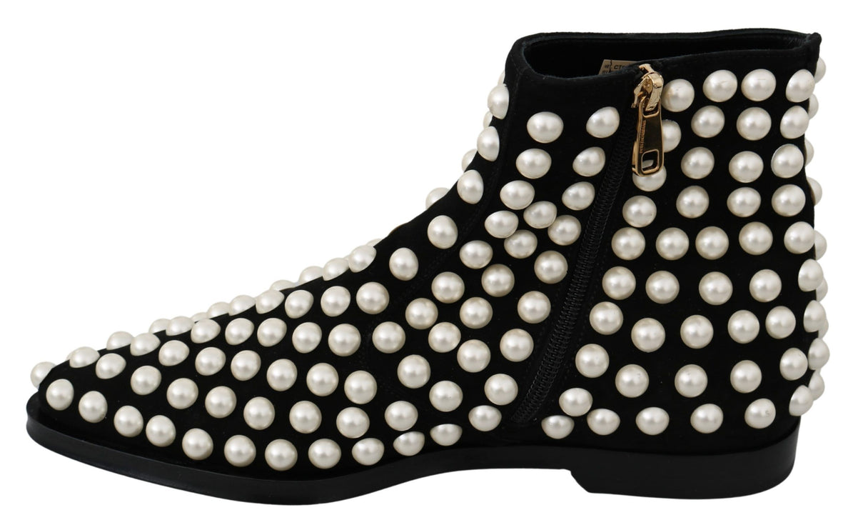 Bottes de cheville noire chic avec des perles