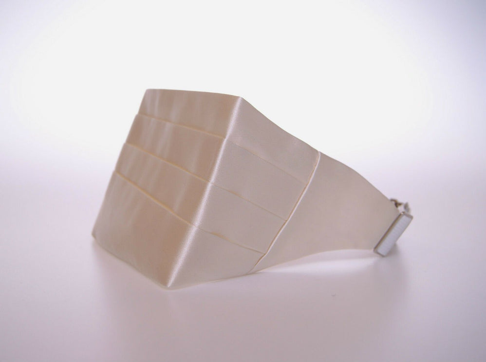 Elegant White Silk Cummerbund