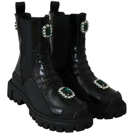 Bottes de combat en cuir noir élégant avec des détails cristallins