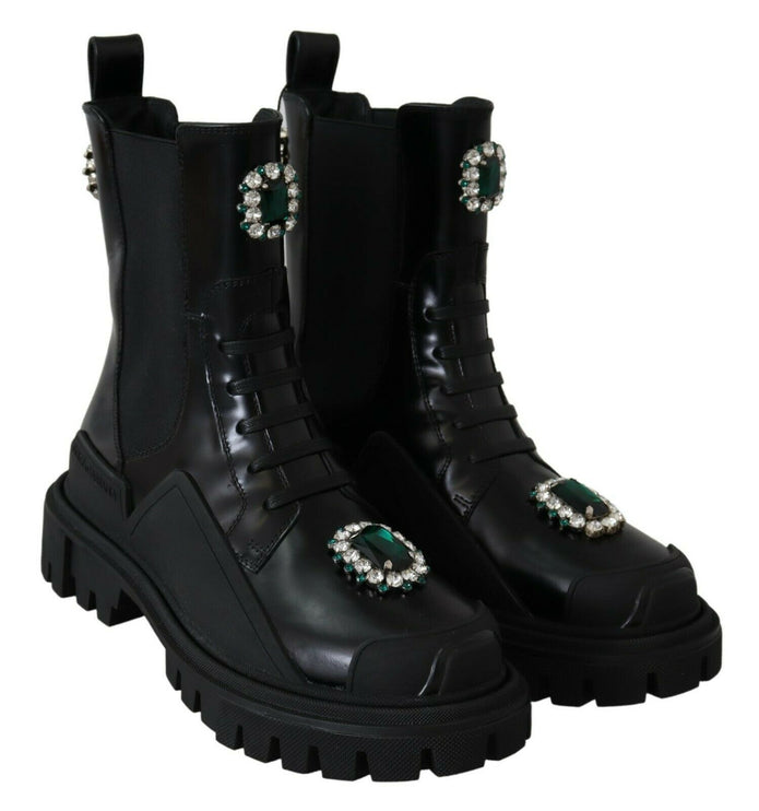 Bottes de combat en cuir noir élégant avec des détails cristallins