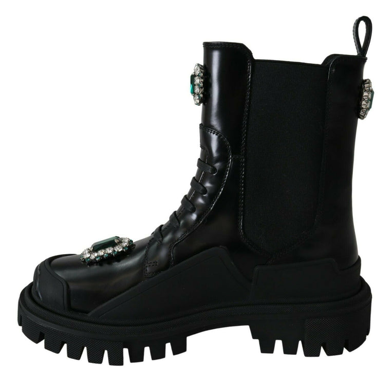 Bottes de combat en cuir noir élégant avec des détails cristallins