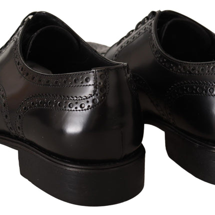 Elegantes zapatos de oxford de oxford de ala de ala