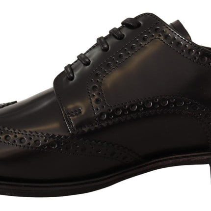 Elegantes zapatos de oxford de oxford de ala de ala