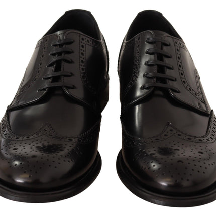 Elegantes zapatos de oxford de oxford de ala de ala