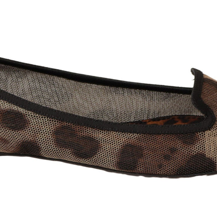 Elegantes mocasines planos de estampado de leopardo