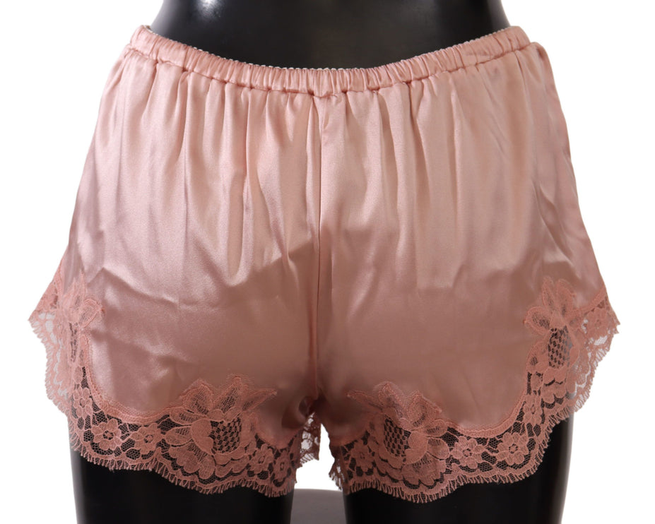 Eleganti pantaloncini di lingerie in pizzo di seta rosa in polvere