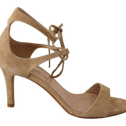 Elegantes tacones de correa de tobillo de gamuza beige