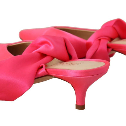 Tacones de gatito rosa elegantes para noches elegantes