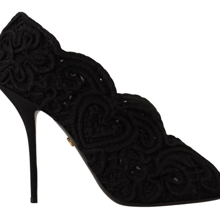 Elegantes tacones de aguja de encaje negro