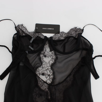 Élégant lingerie en dentelle noire de soie noire