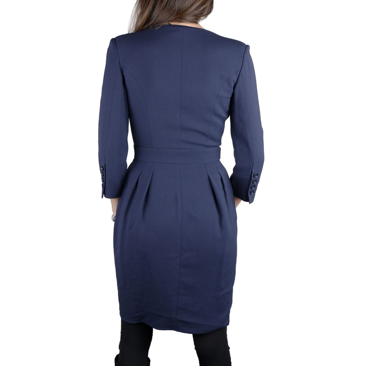 Robe élégante en V-coll ceinturé en bleu