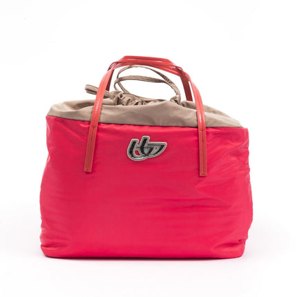 Elegante bolso shopper de tela y charol