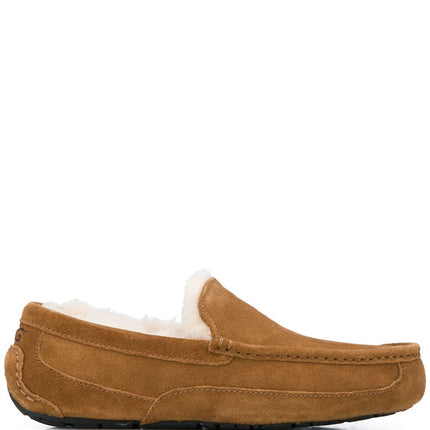 UGG Australia Flat shoes Beige