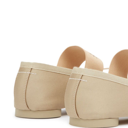 MM6 Maison Margiela Flat shoes Powder