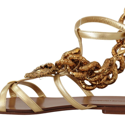 Chique gladiator flats met hart- en kettingaccenten