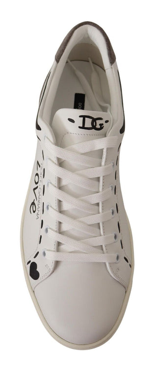 Elegantes zapatillas de deporte casual de cuero blanco