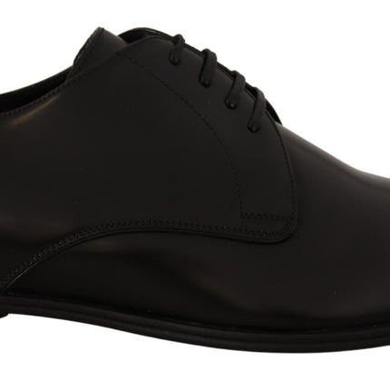 Elegantes zapatos Derby de cuero negro