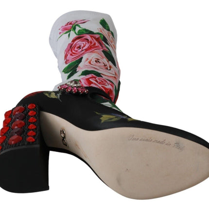 Bottes de chaussettes embellies florales