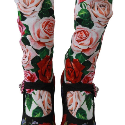 Bottes de chaussettes embellies florales