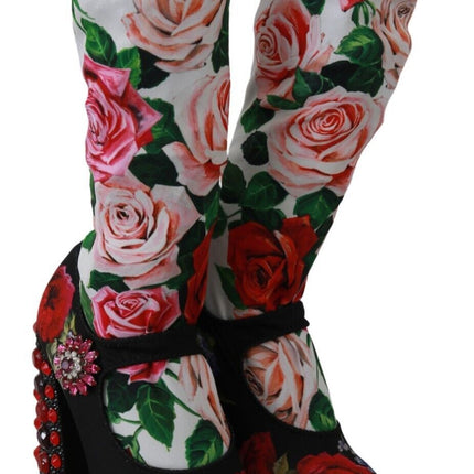 Bottes de chaussettes embellies florales