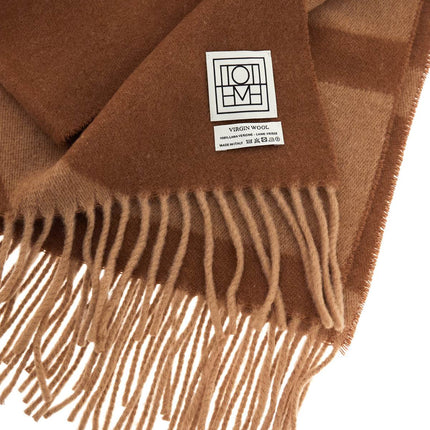 Toteme camel wool jacquard monogram scarf made in italy