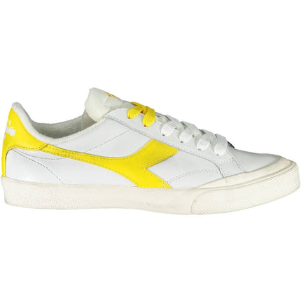 Eleganti sneaker diadora al pizzo bianco