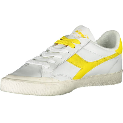 Eleganti sneaker diadora al pizzo bianco