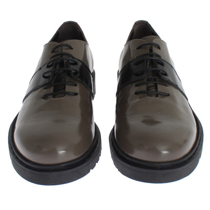 Elegante grijs bruin lederen veterschoenen