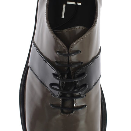 Elegante grijs bruin lederen veterschoenen