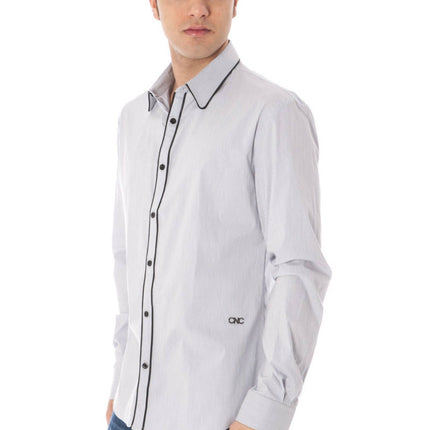 Elegant lichtblauw shirt met lange mouwen