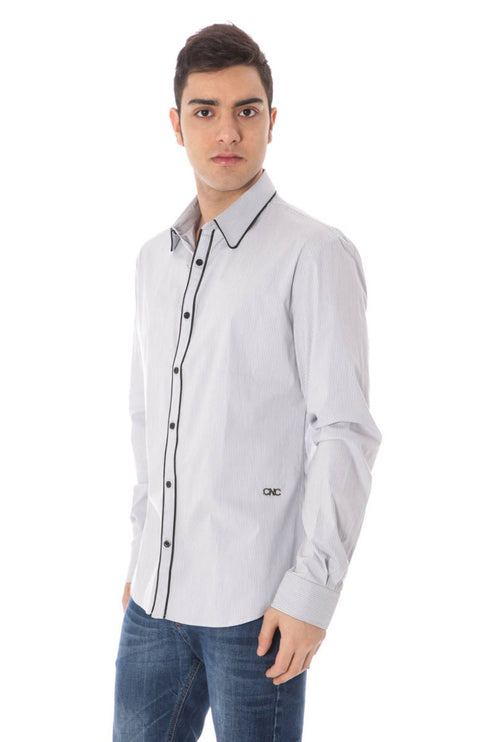 Elegant lichtblauw shirt met lange mouwen