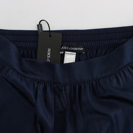 Eleganti mini pantaloncini di seta in seta