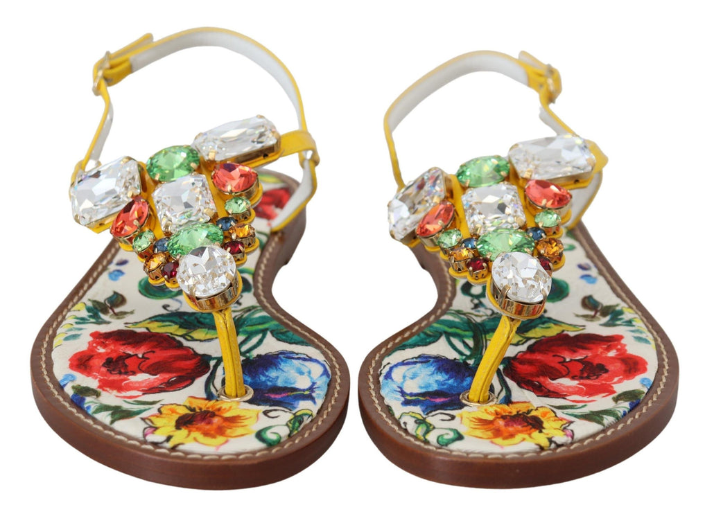 Sandalias de cuero embellecidas por cristal de Majolica