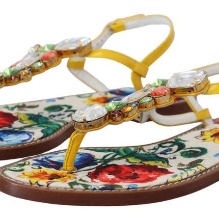 Sandalias de cuero embellecidas por cristal de Majolica