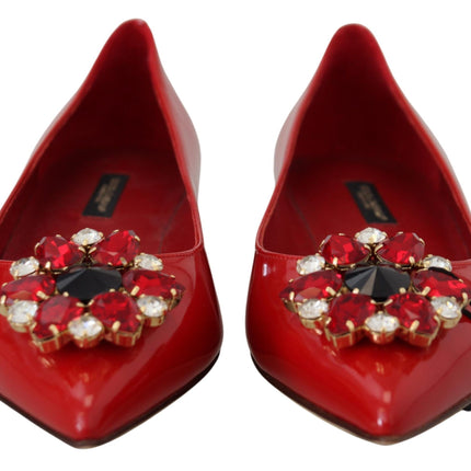 Mocasines de cristal de ante rojo: elegancia exquisita