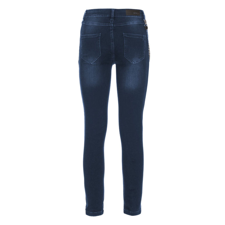 Chique licht gewassen blauwe slanke jeans met kettingdetail