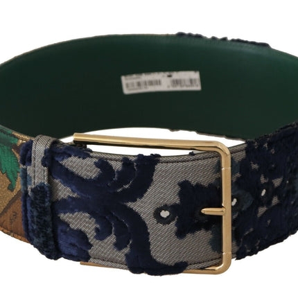 Ceinture en cuir élégante avec boucle gravée