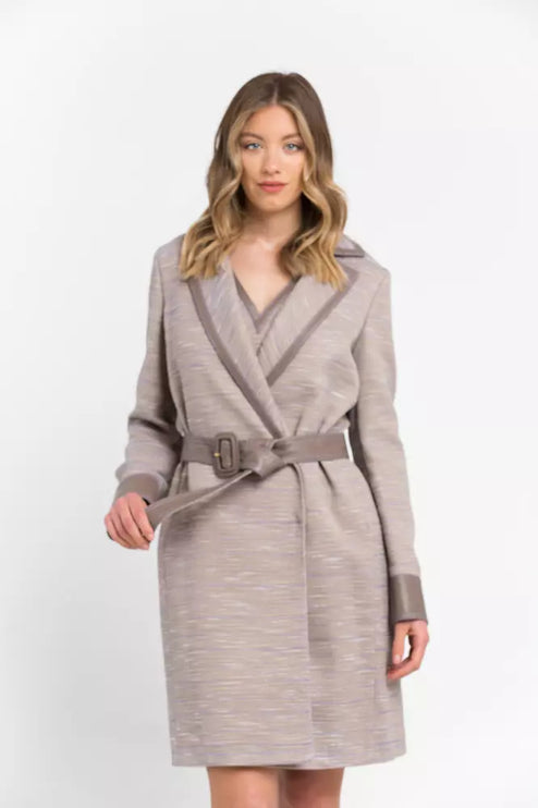 Cappotto Kimono di cotone beige chic con accenti contrastanti