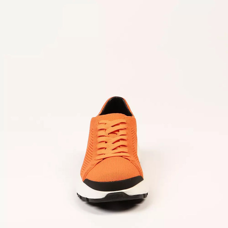 Zapatillas vívidas de perno naranja con tela textil