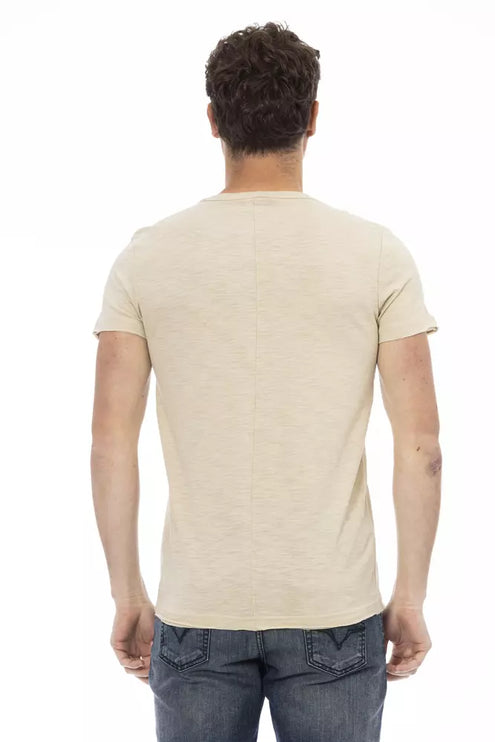 Tee de poche de poitrine beige - élégance décontractée