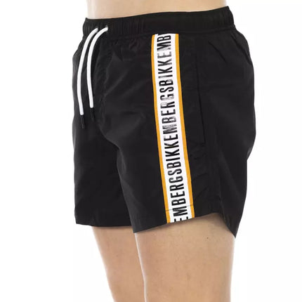 Short de natation noir élégant avec détail de ruban sportif