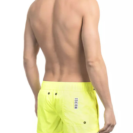 Shorts de micro nage en jaune élégant avec bande de contraste