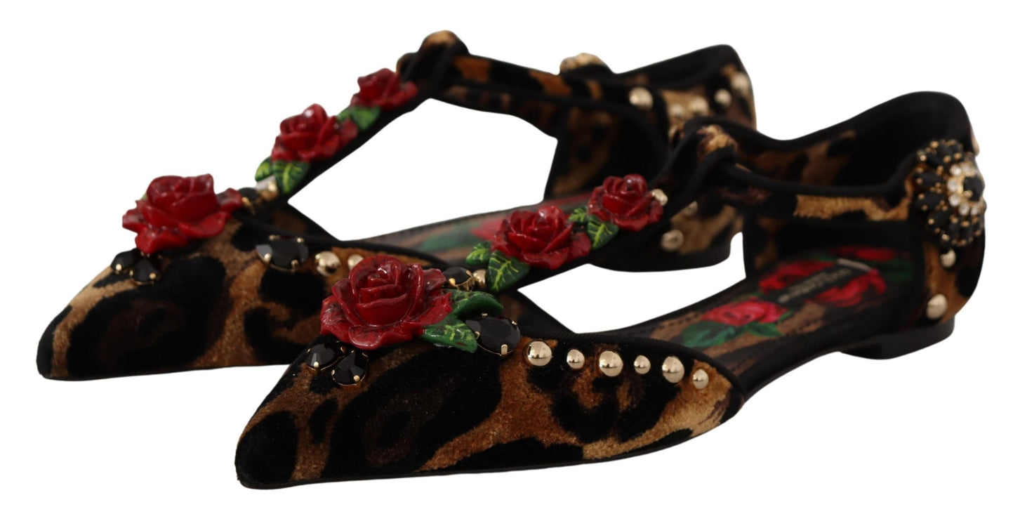 Sandalias de correa T de leopardo adornada con floral